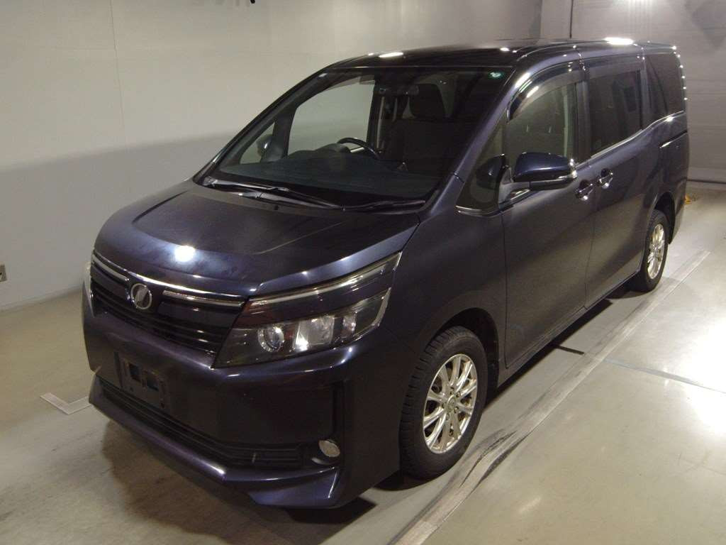 2014 Toyota Voxy ZRR85G[0]