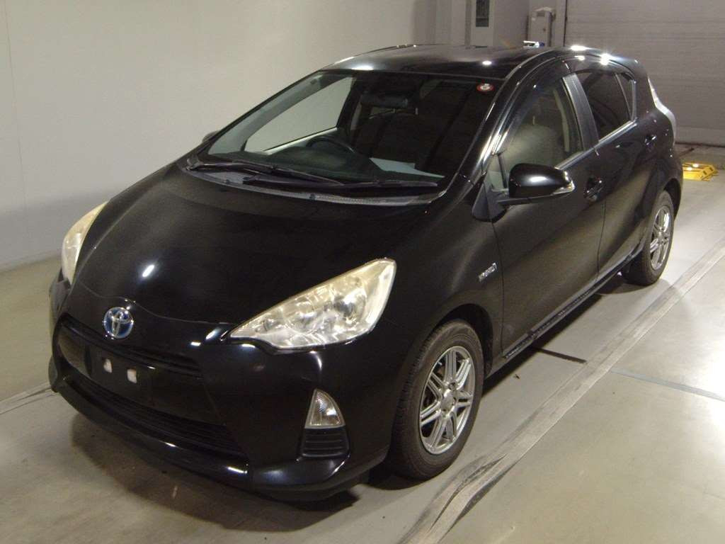 2012 Toyota Aqua NHP10[0]