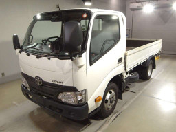 2019 Toyota Dyna Truck