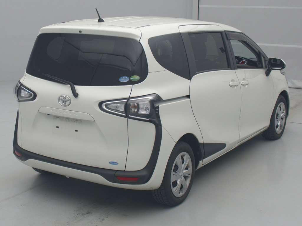 2019 Toyota Sienta NSP170G[1]