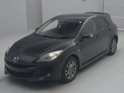 2013 Mazda Axela Sport