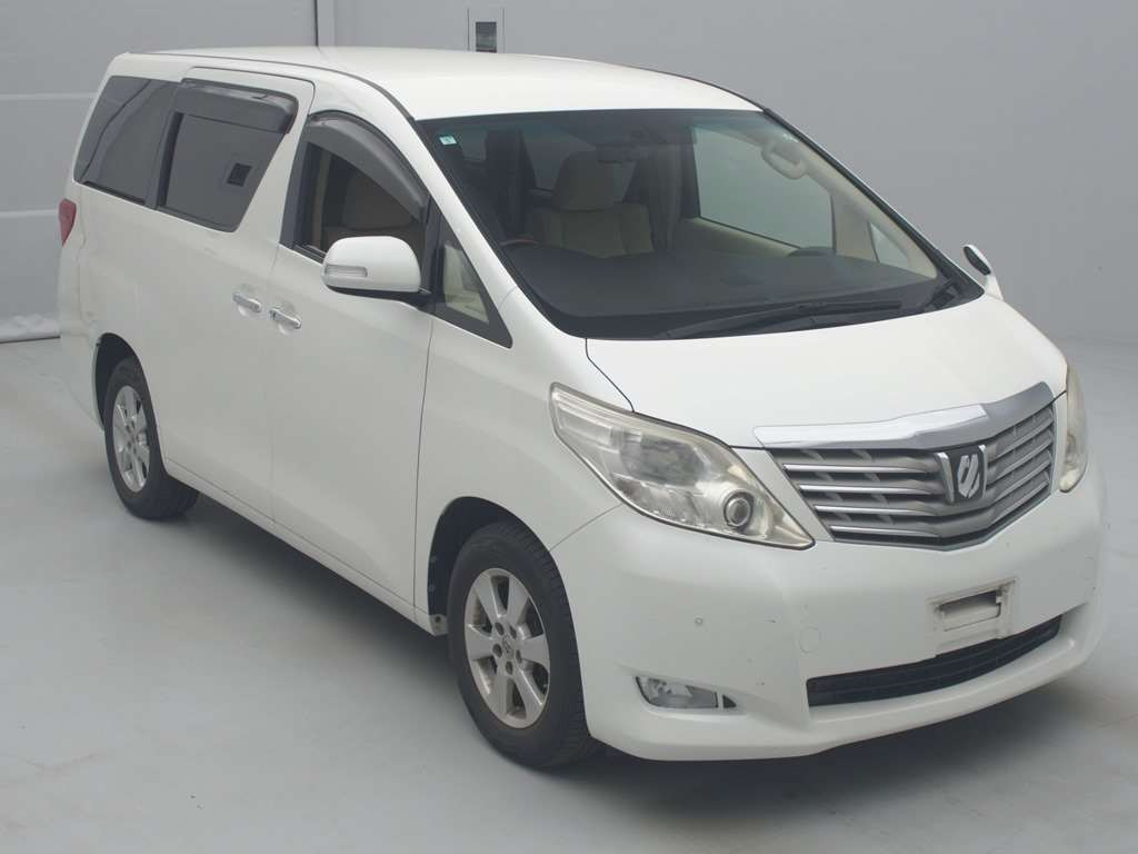 2011 Toyota Alphard GGH25W[2]