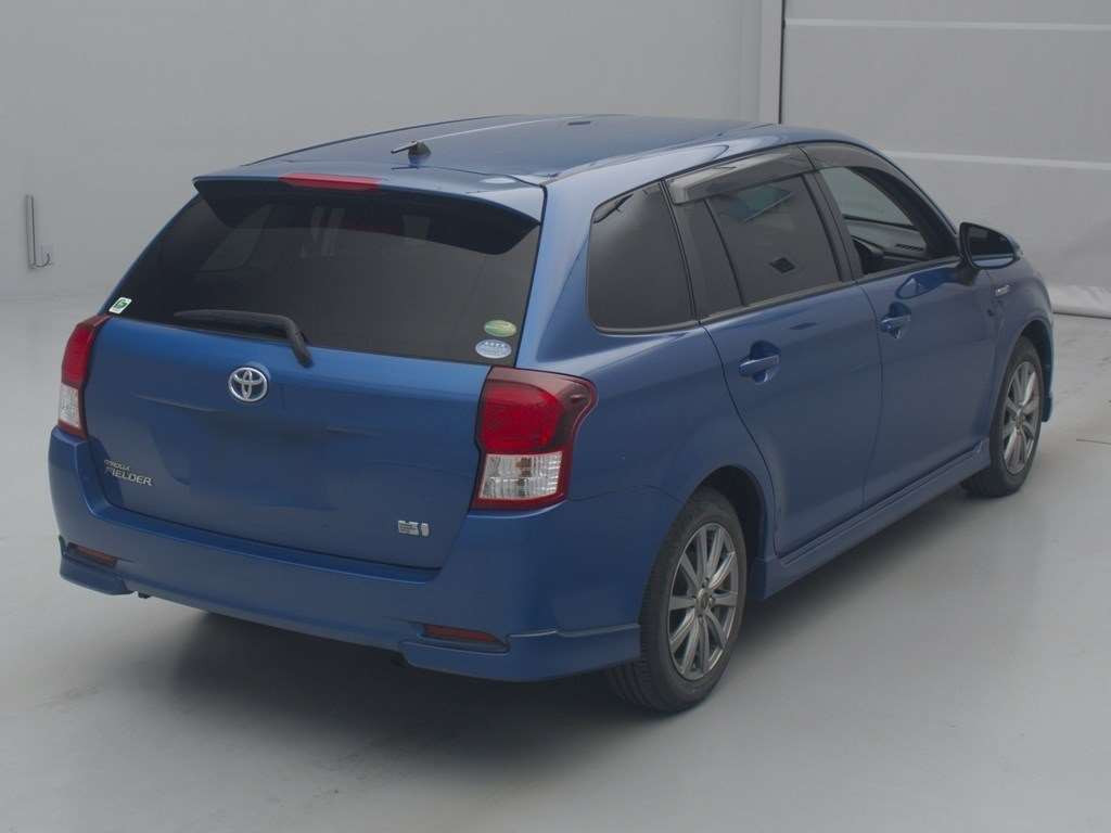 2014 Toyota Corolla Fielder NKE165G[1]