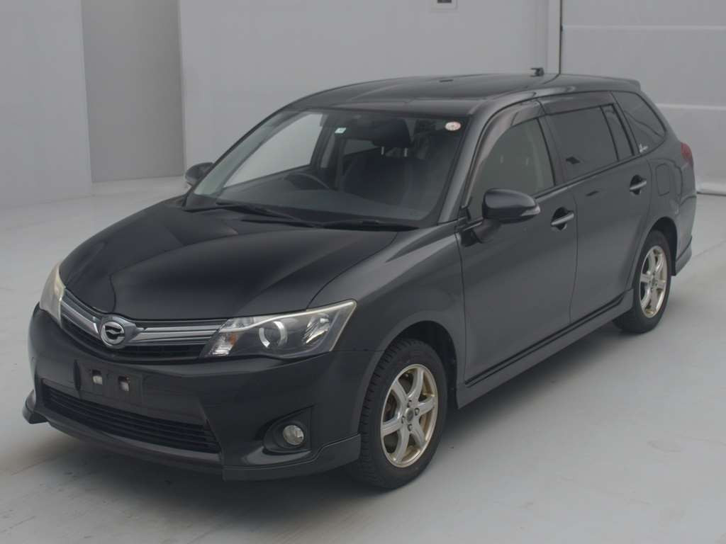 2013 Toyota Corolla Fielder NZE164G[0]