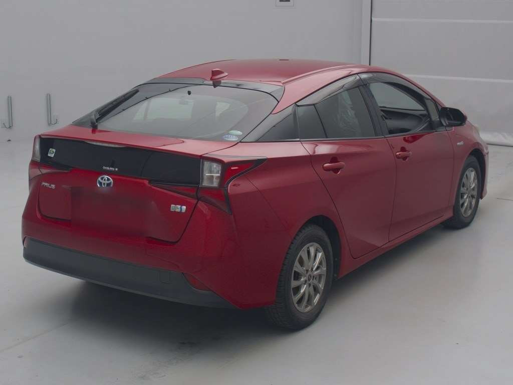 2019 Toyota Prius ZVW51[1]