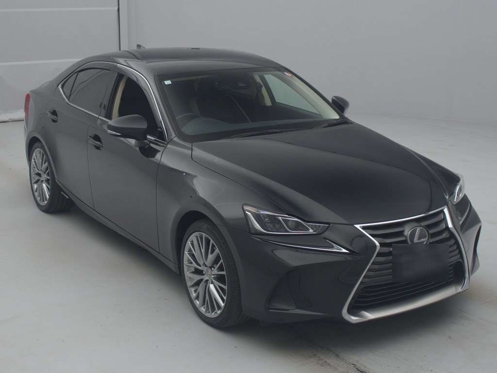 2016 Lexus IS AVE30[2]