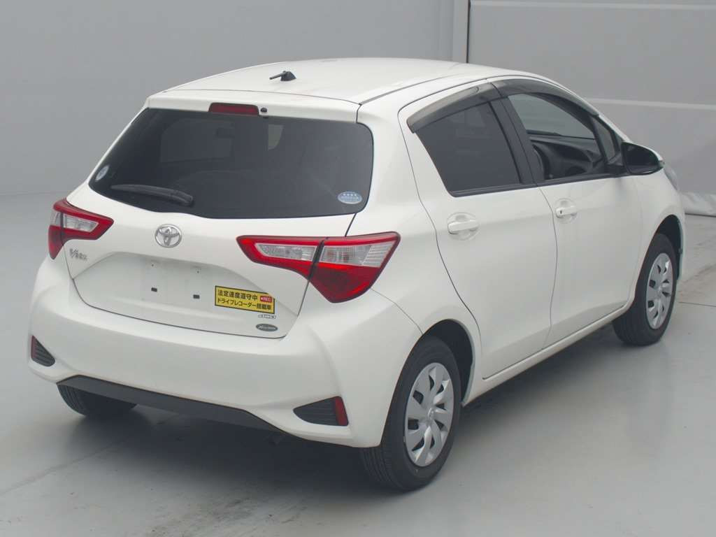 2019 Toyota Vitz NSP135[1]