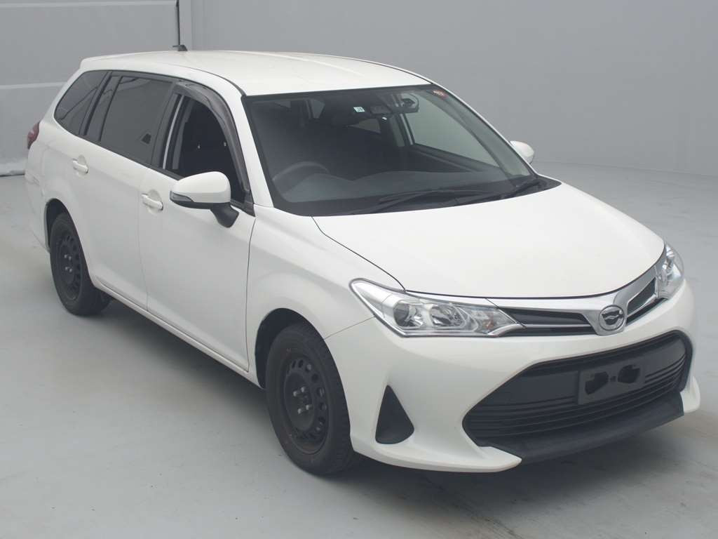 2019 Toyota Corolla Fielder NRE161G[2]