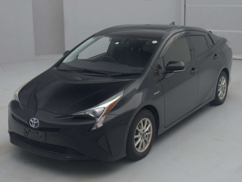 2016 Toyota Prius ZVW50[0]