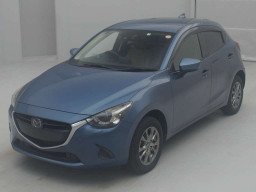 2017 Mazda Demio