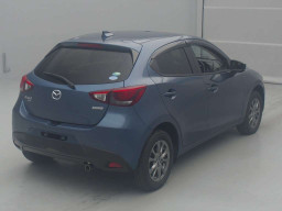 2017 Mazda Demio