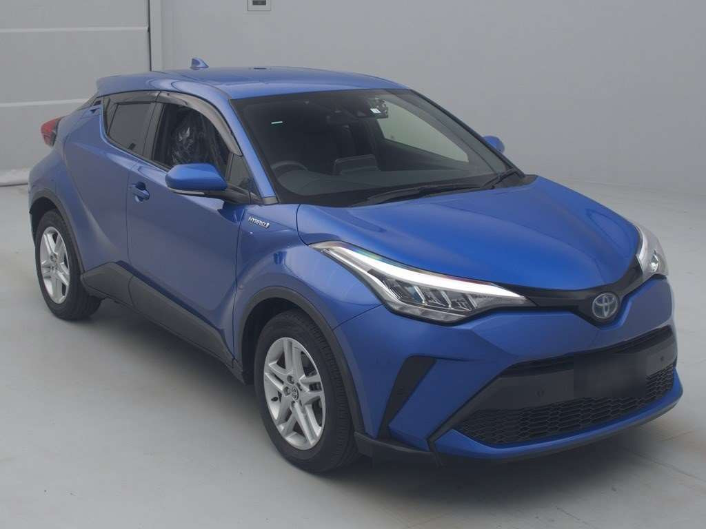 2020 Toyota C-HR ZYX11[2]