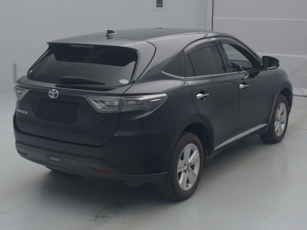 2015 Toyota Harrier ZSU65W[1]