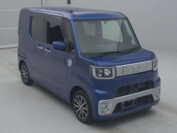 2016 Daihatsu Wake