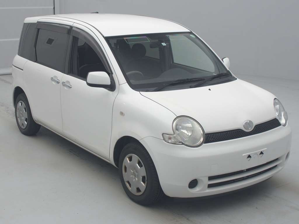 2005 Toyota Sienta NCP81G[2]