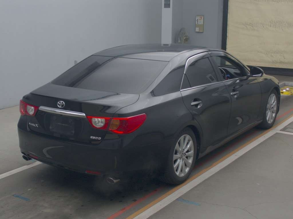 2012 Toyota Mark X GRX130[1]