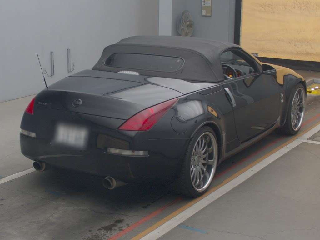 2004 Nissan Fairlady Z HZ33[1]