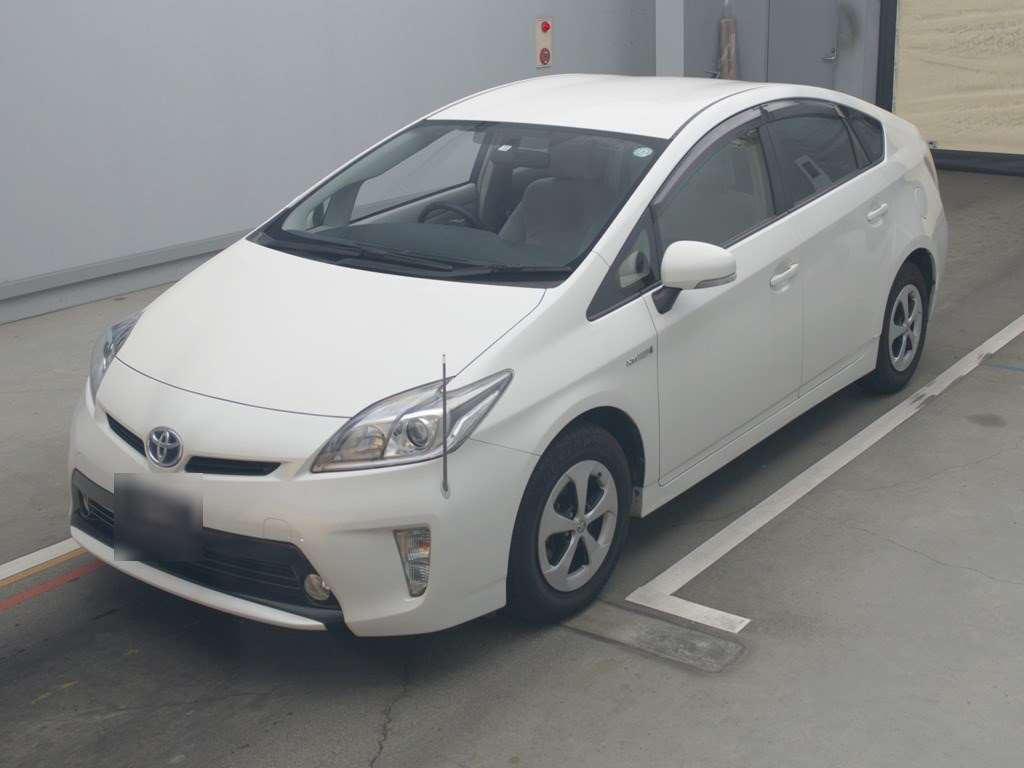 2014 Toyota Prius ZVW30[0]