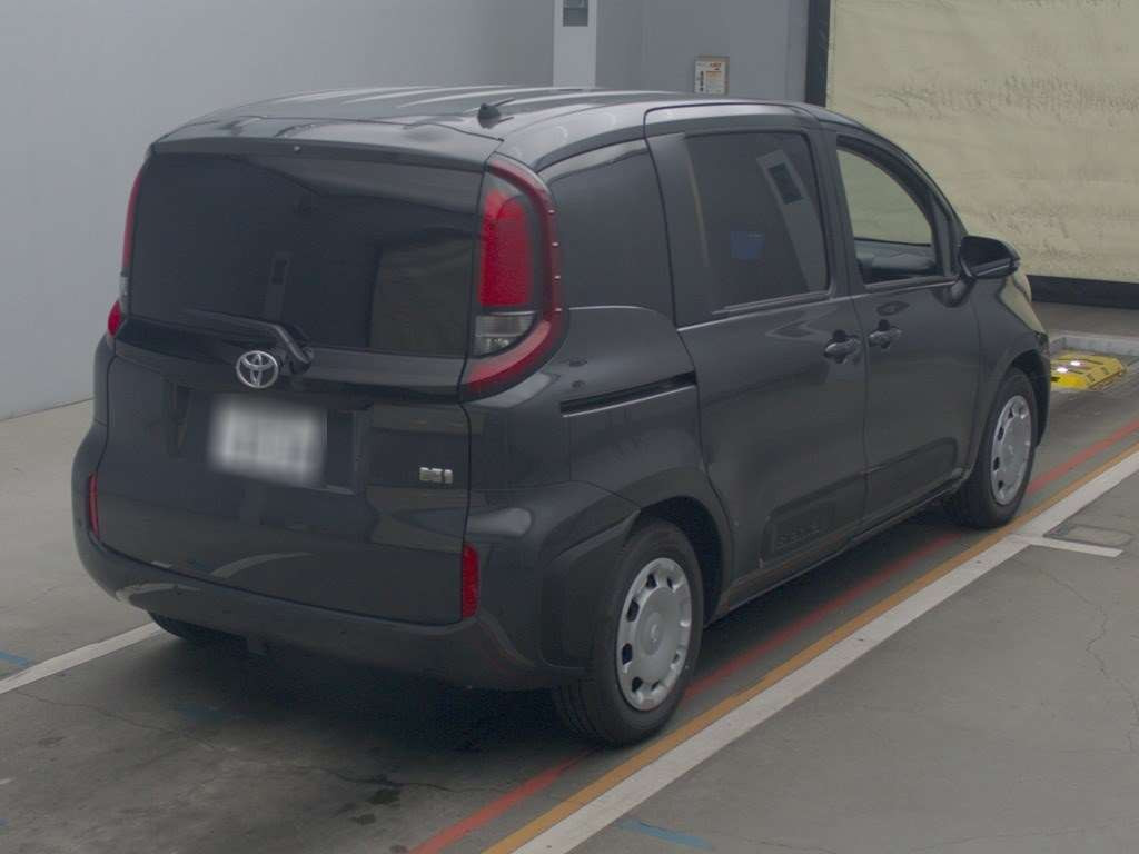 2024 Toyota Sienta MXPL10G[1]