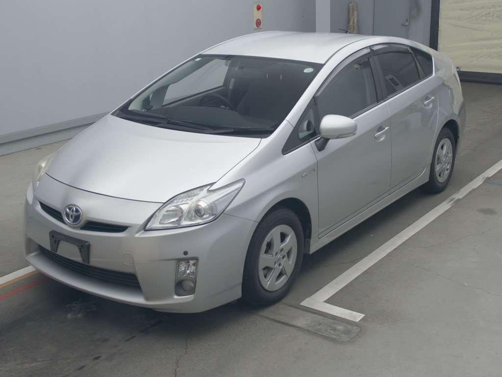 2010 Toyota Prius ZVW30[0]