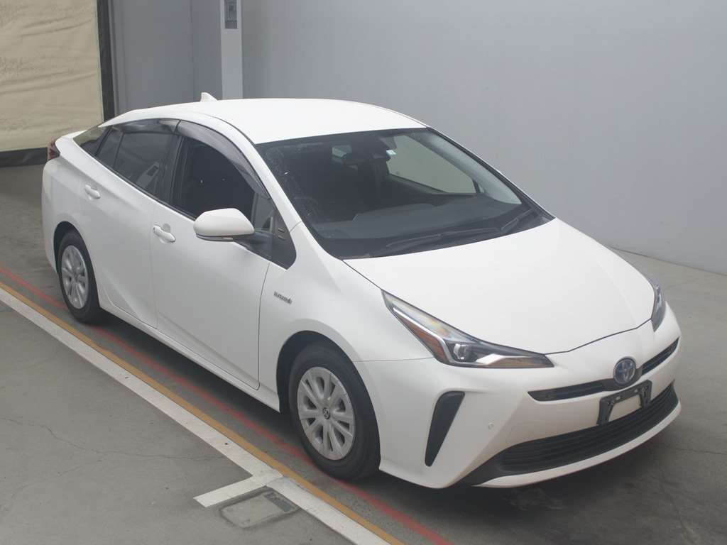 2020 Toyota Prius ZVW51[2]