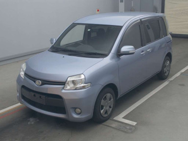 2013 Toyota Sienta