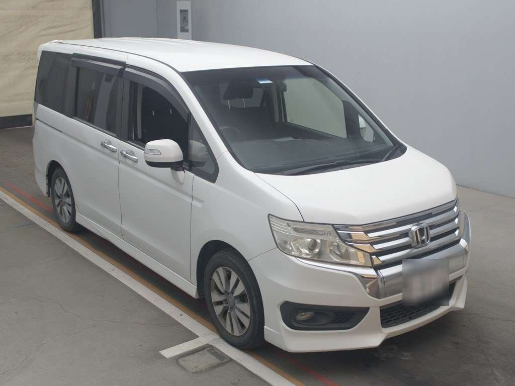 2012 Honda Step WGN Spada RK5[2]