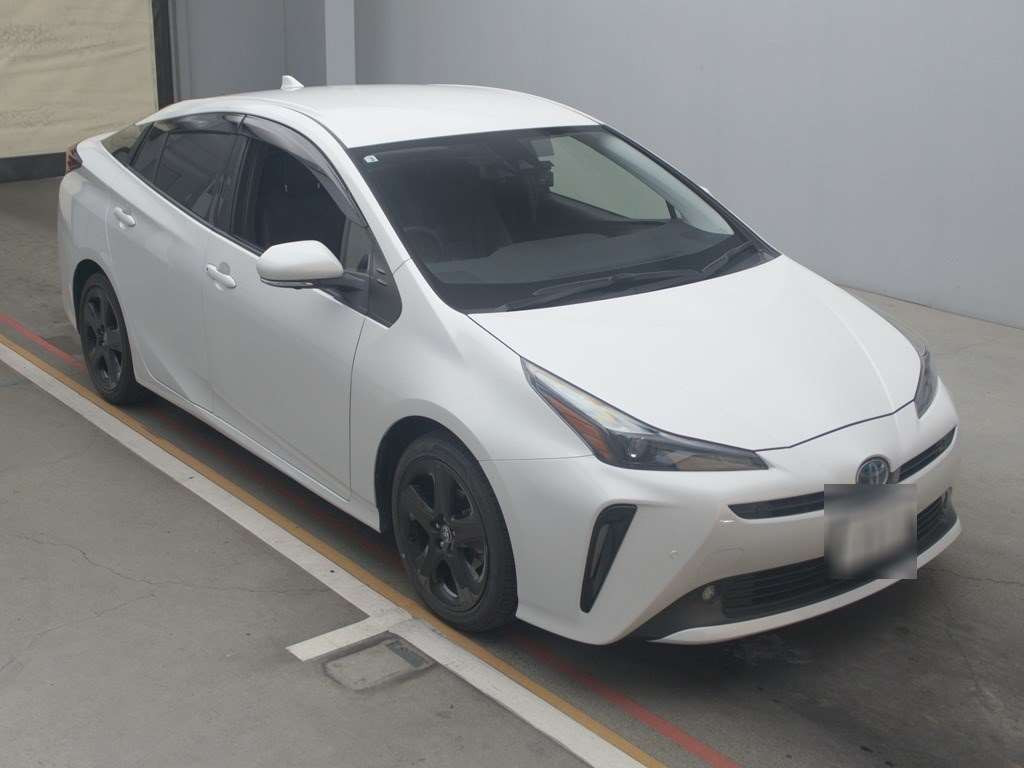 2022 Toyota Prius ZVW51[2]