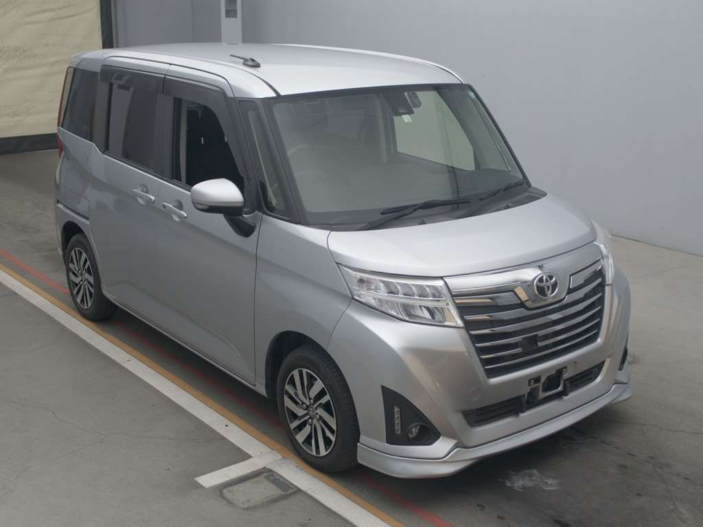 2018 Toyota Roomy M900A[2]