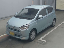 2017 Daihatsu Mira es