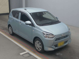 2017 Daihatsu Mira es