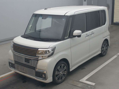 2016 Daihatsu Tanto