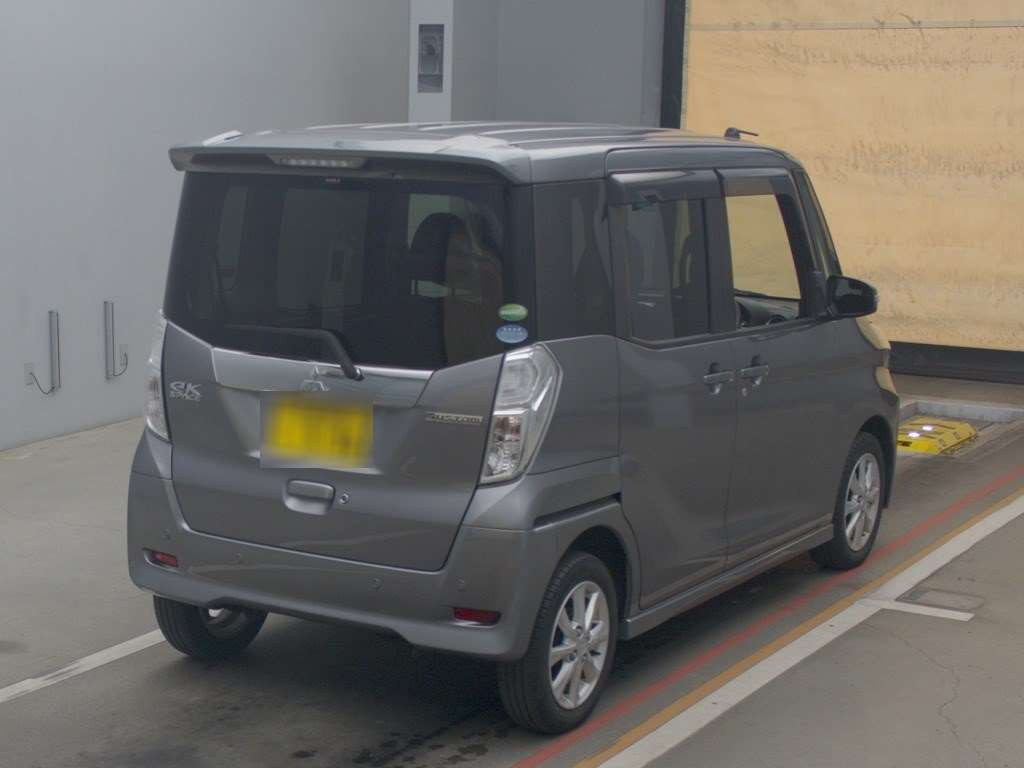 2019 Mitsubishi eK Space Custom B11A[1]