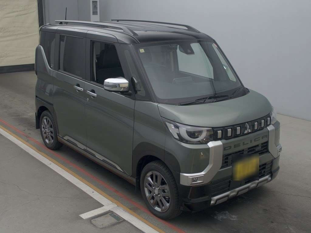 2023 Mitsubishi Delica Mini B38A[2]