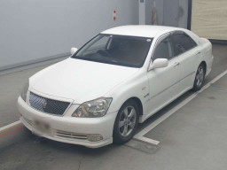 2004 Toyota Crown