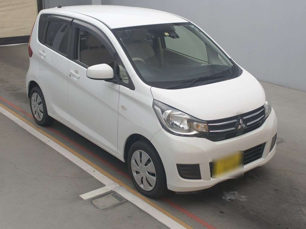 2018 Mitsubishi eK Wagon B11W[2]