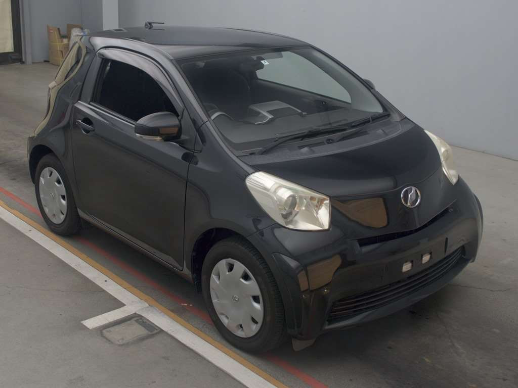 2009 Toyota iQ KGJ10[2]