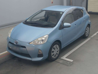 2013 Toyota Aqua