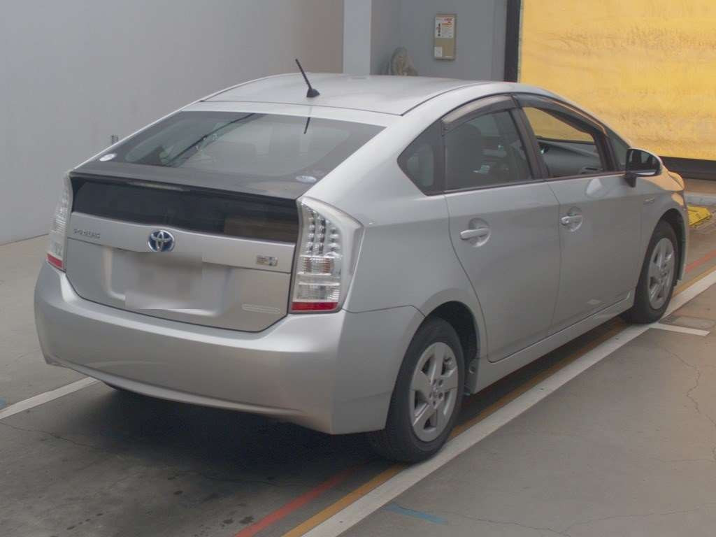 2009 Toyota Prius ZVW30[1]