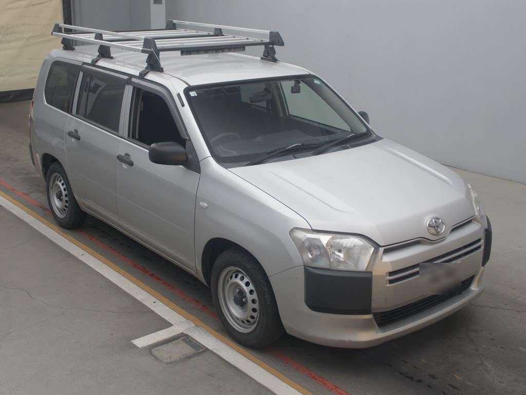 2015 Toyota Succeed NCP160V[2]