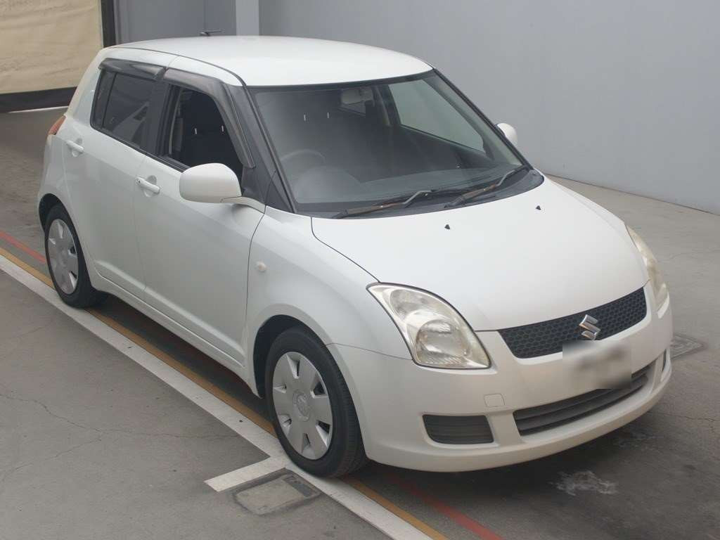 2010 Suzuki Swift ZC71S[2]