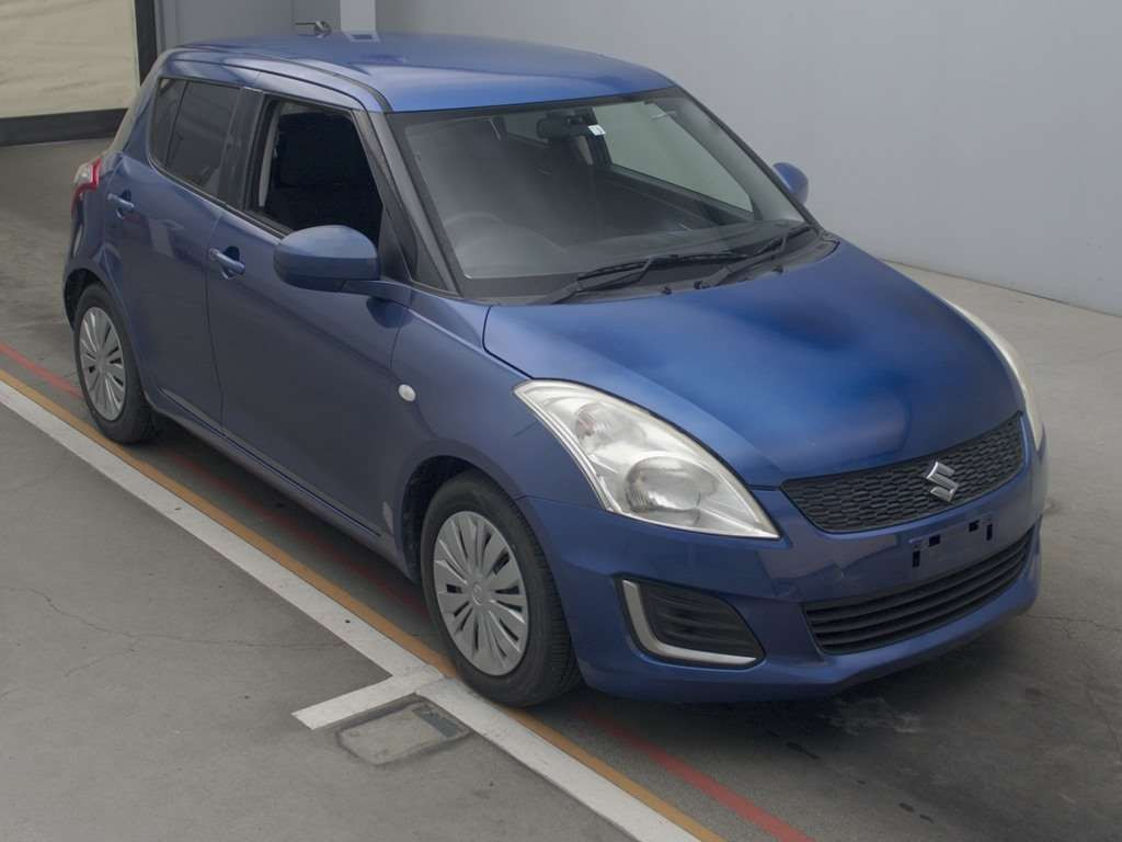 2014 Suzuki Swift ZC72S[2]