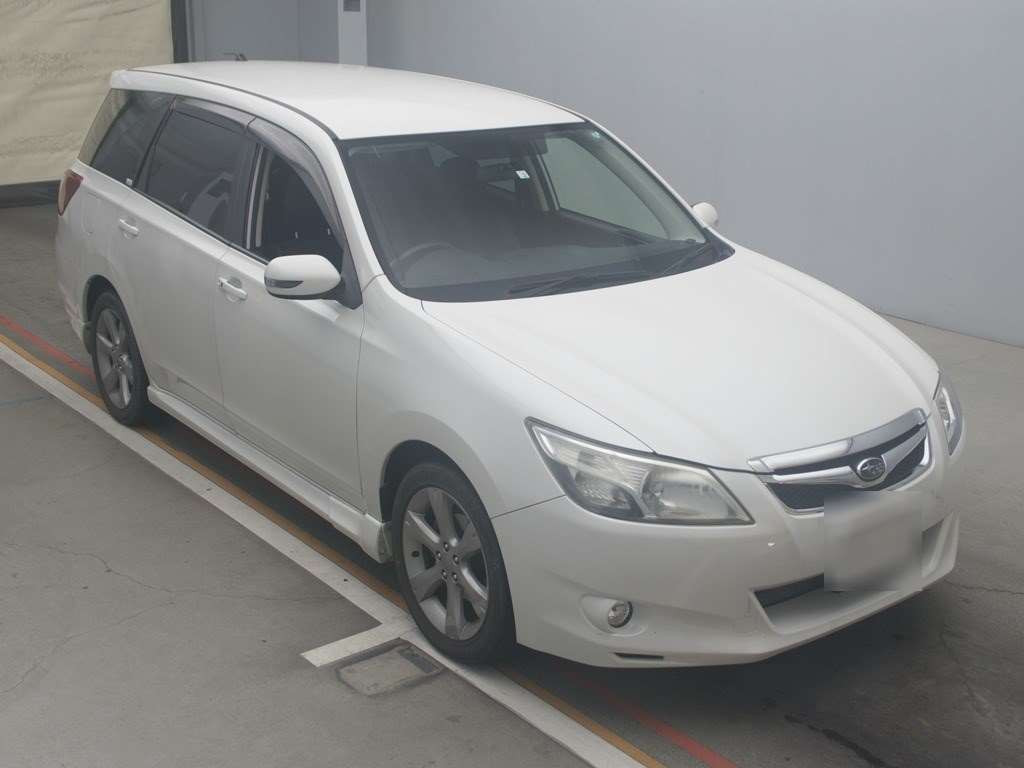 2012 Subaru Exiga YA5[2]