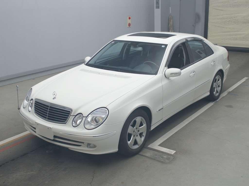 2002 Mercedes Benz E-Class 211065C[0]