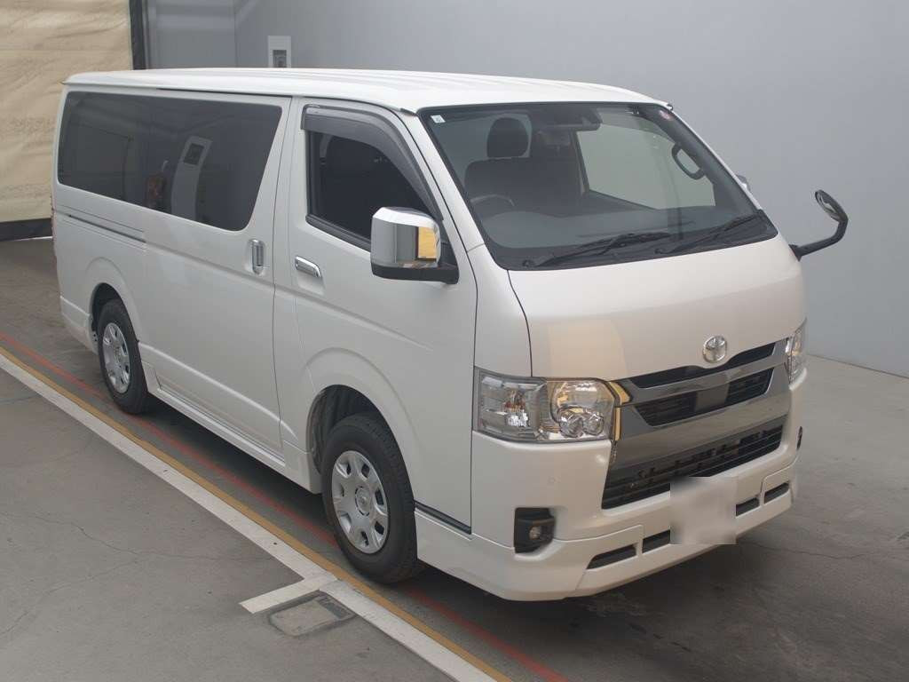 2024 Toyota Hiace Van GDH206V[2]