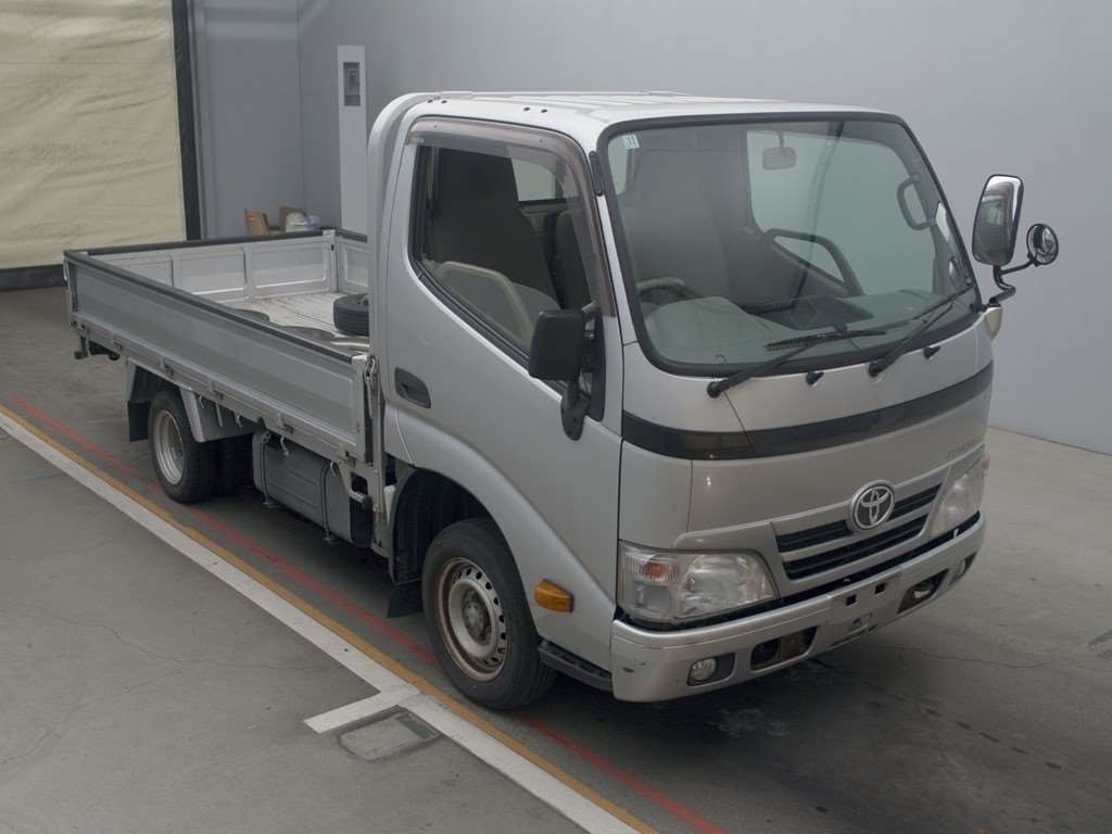 2014 Toyota Toyoace Truck KDY231[2]