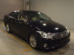 2011 Toyota Crown