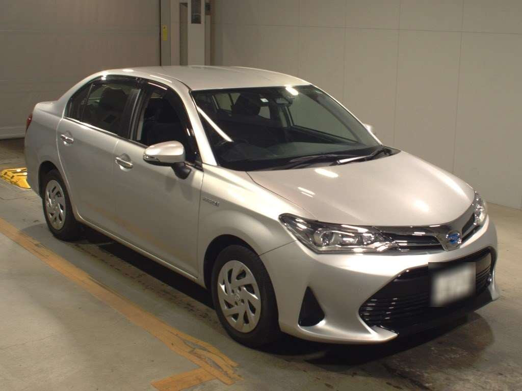 2018 Toyota Corolla Axio NKE165[2]