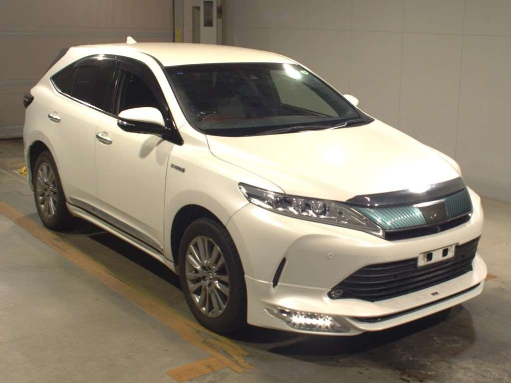 2019 Toyota Harrier Hybrid AVU65W[2]