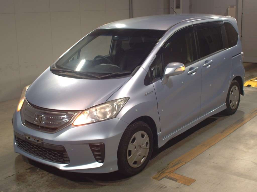 2014 Honda Freed hybrid GP3[0]